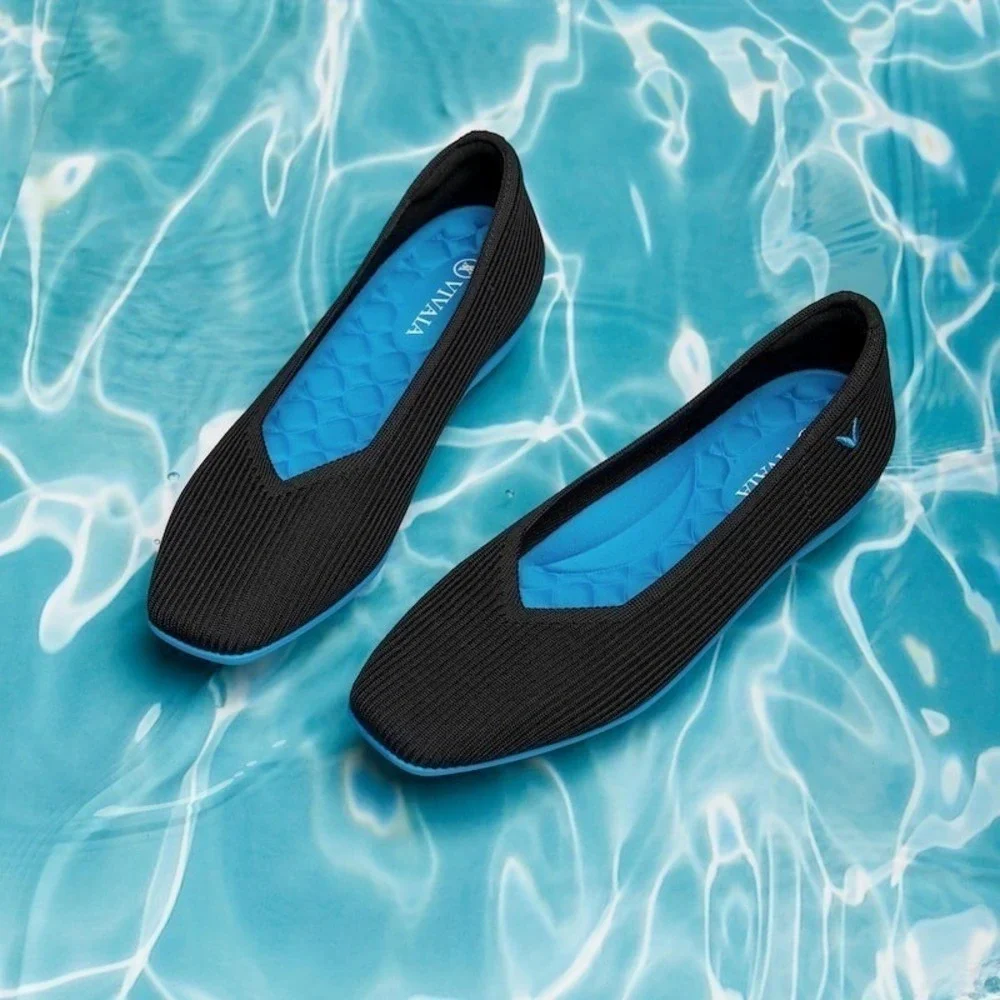 VIVAIA Lightweight Square-Toe‎ V-Cut Flats (Margot Walker) – EU 41 / US 9.5